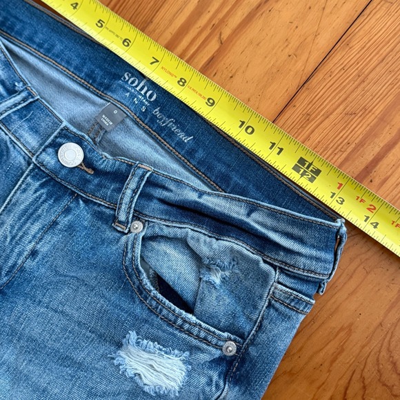 Soho Jeans Women Size 0 Ripped Distressed Light Wash Boyfriend - Picture 2 of 7